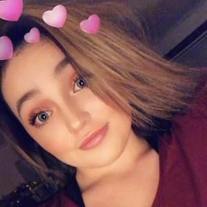 Meet your Posher, Paige